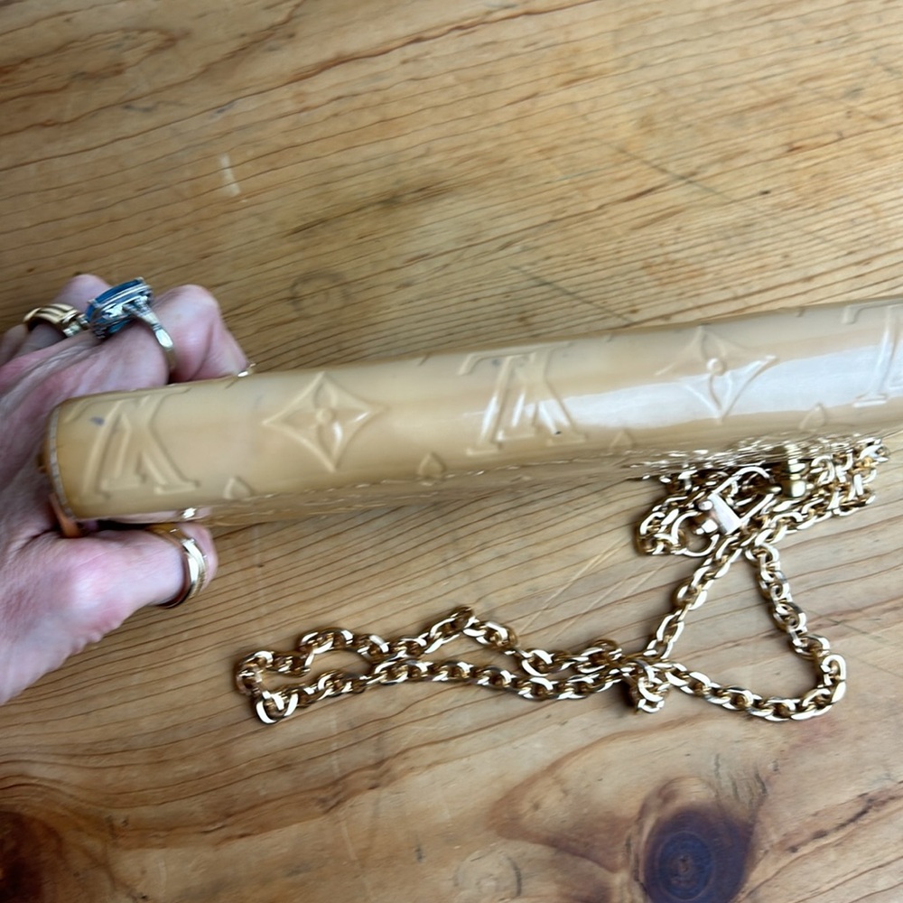 Louis Vuitton Clutch Purse With Chain Citrine Leather - Picture 3 of 10
